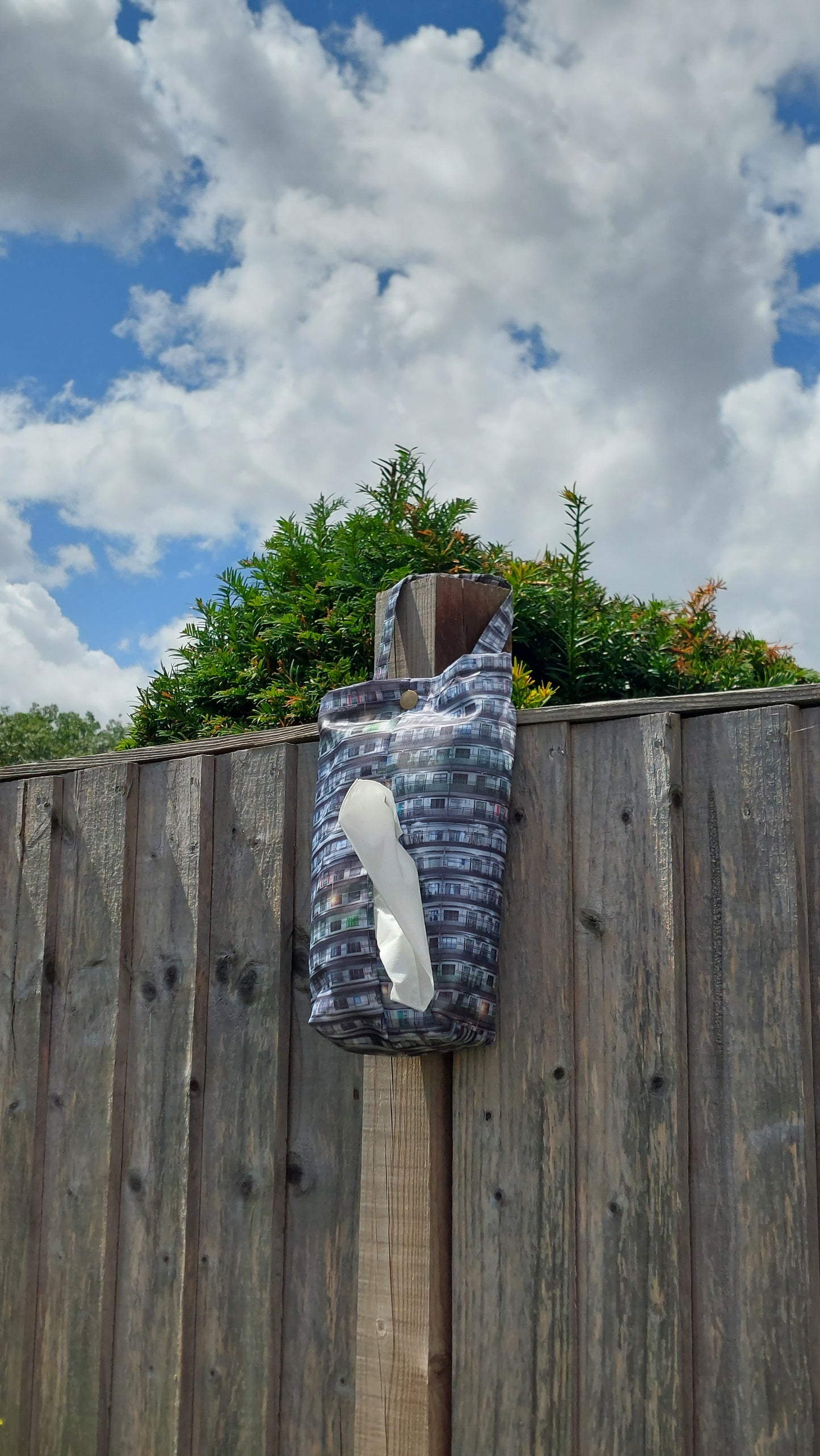 HKH03 Hanging Tissue Box Holder