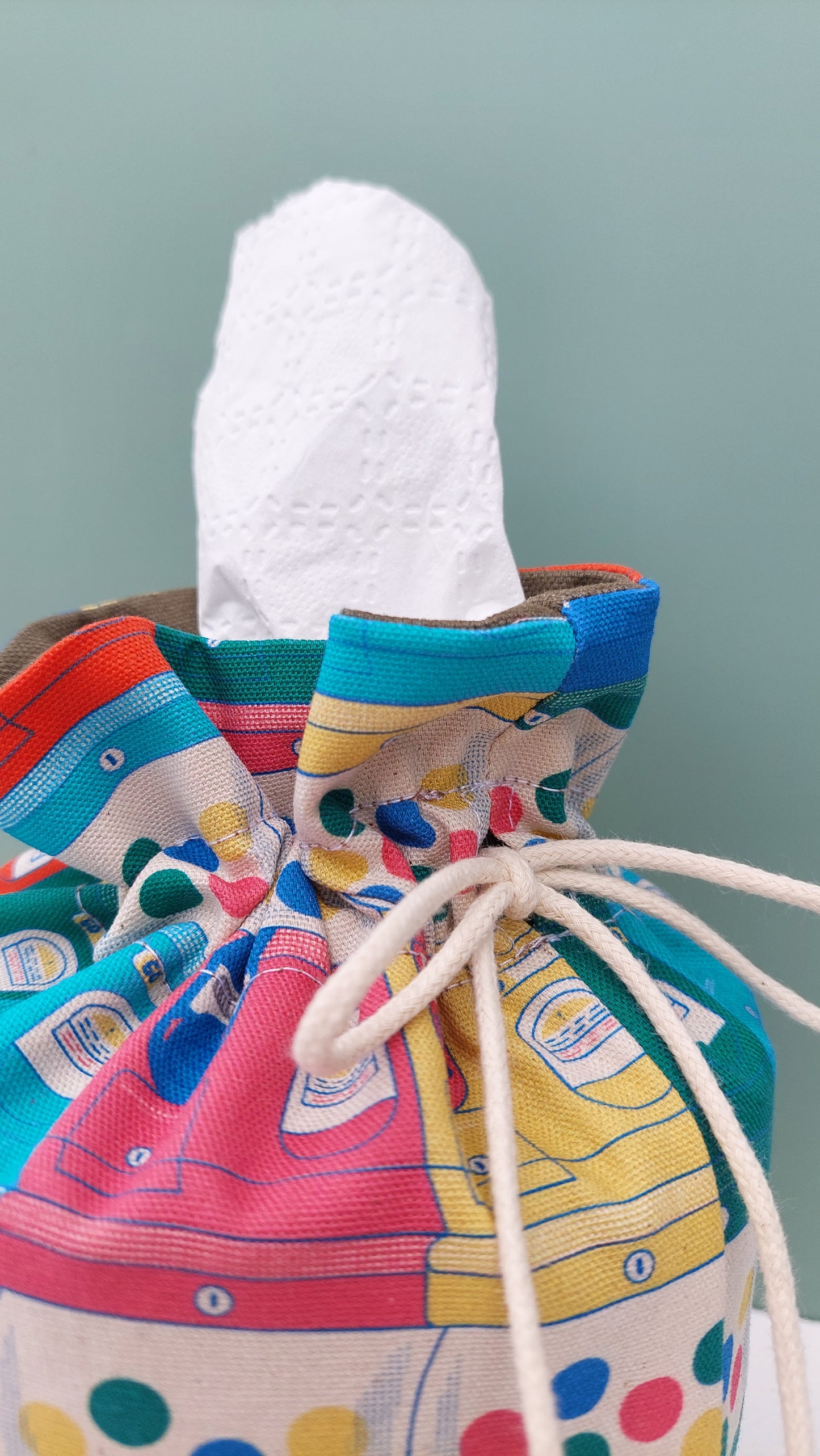 H01 Tissue Roll Holder