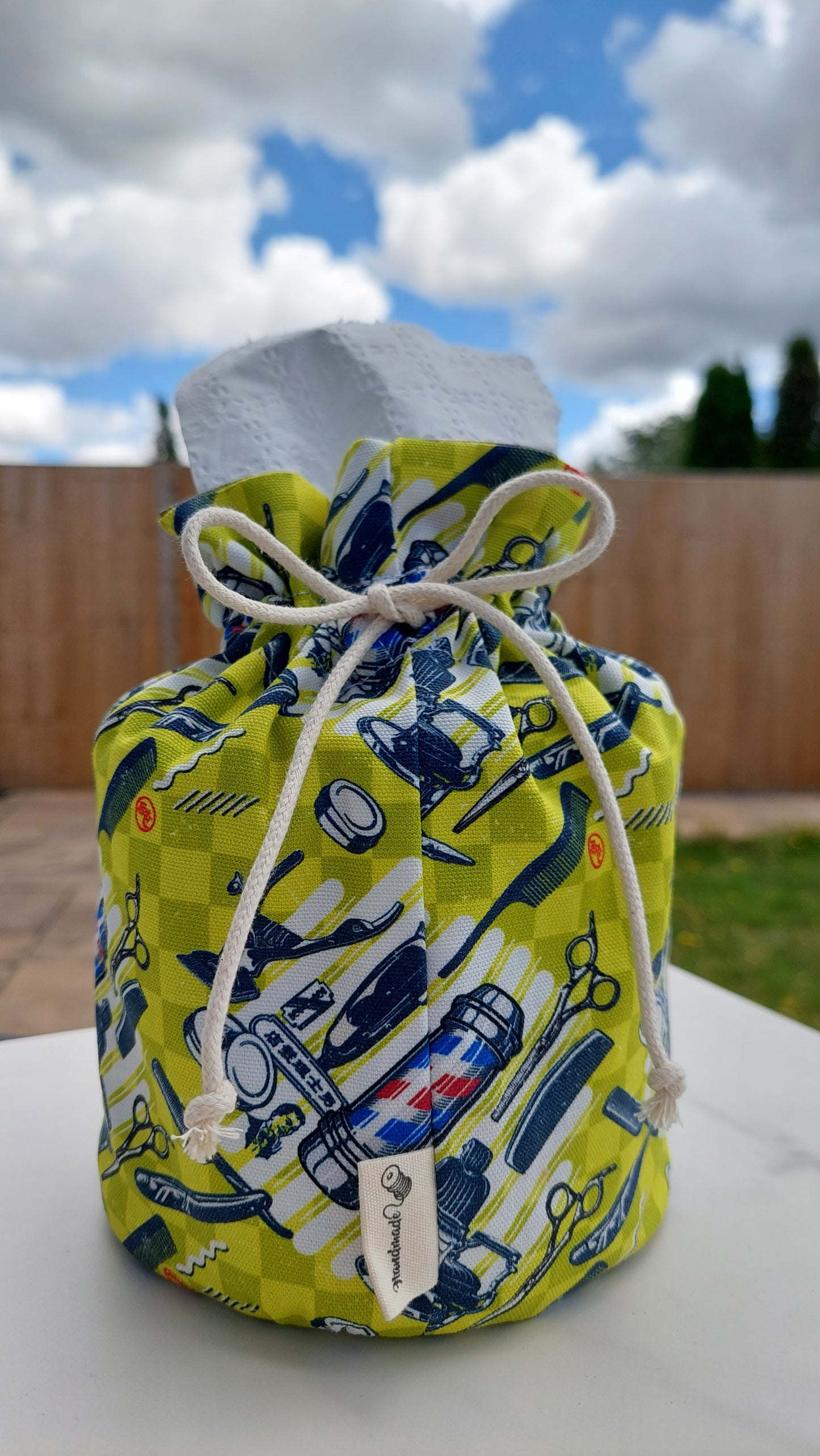 H01 Tissue Roll Holder