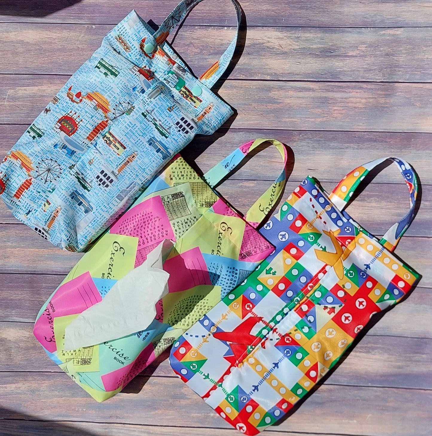 HKH03 Hanging Tissue Box Holder