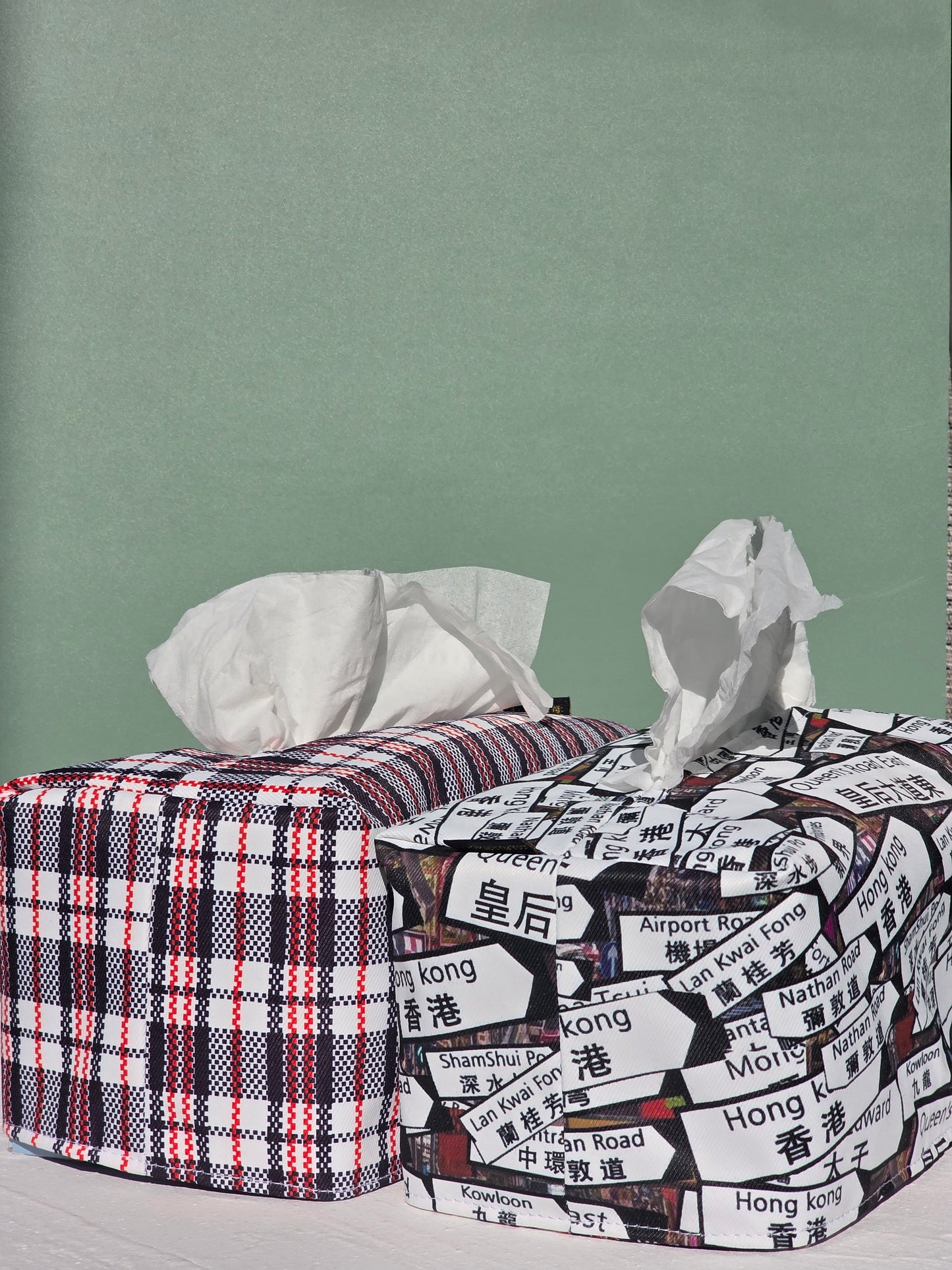 Premium artisan-made fabric tissue box covers meticulously sewn from durable, high-quality cotton linen in retro Hong Kong-inspired patterns and classic street names design.