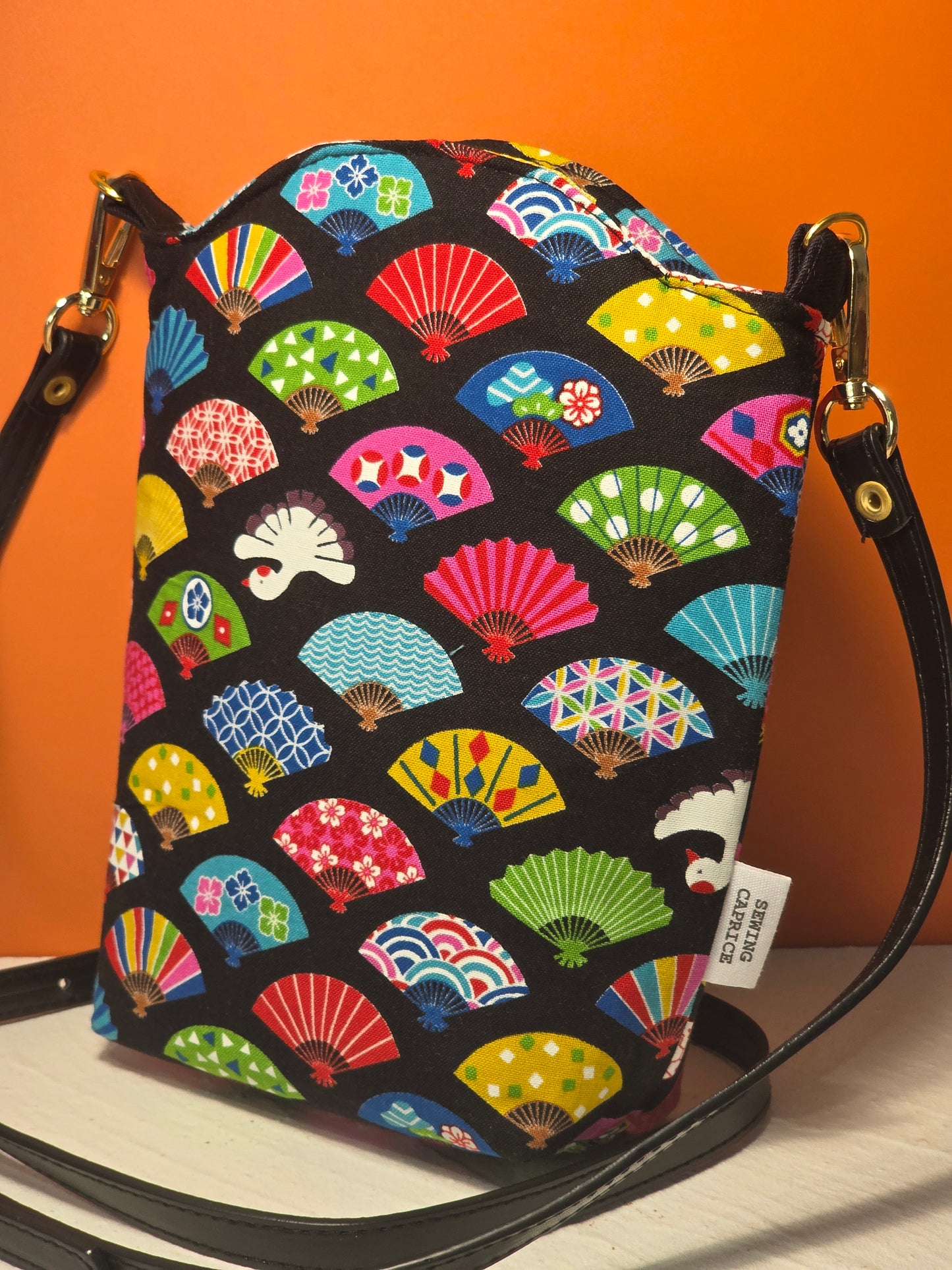 B11 Crossbody Bag (L)
