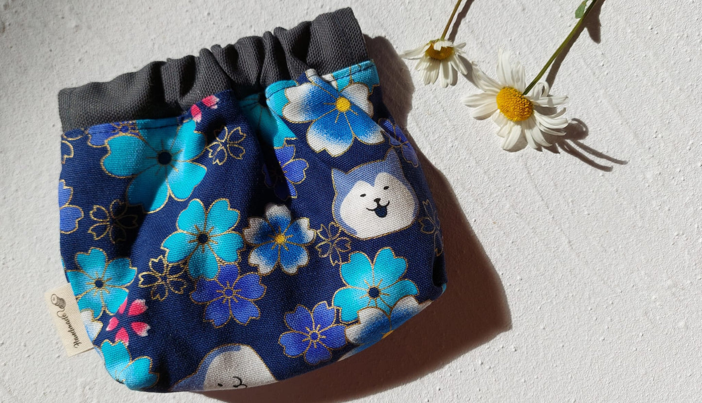 A04 Clasp Purse