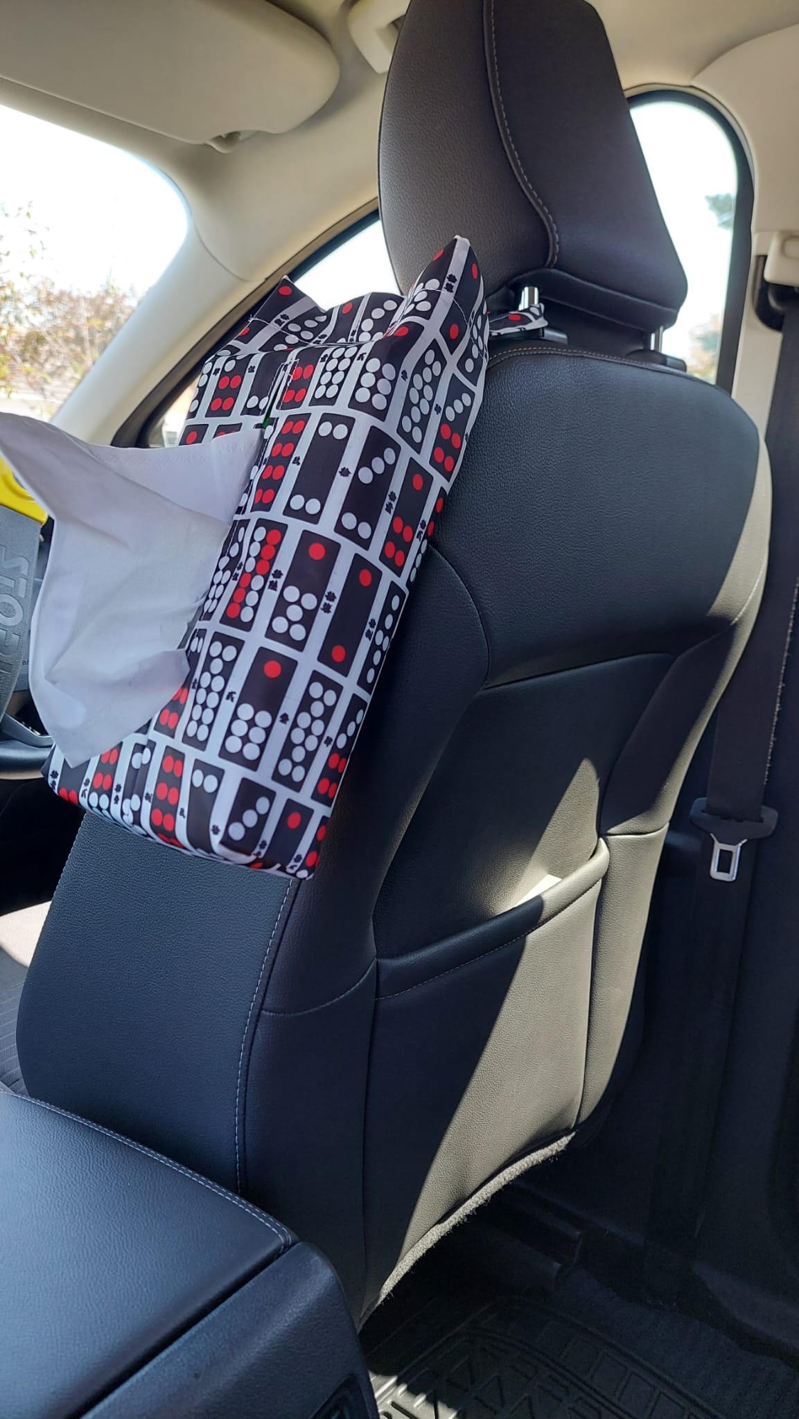 HKH03 Hanging Tissue Box Holder