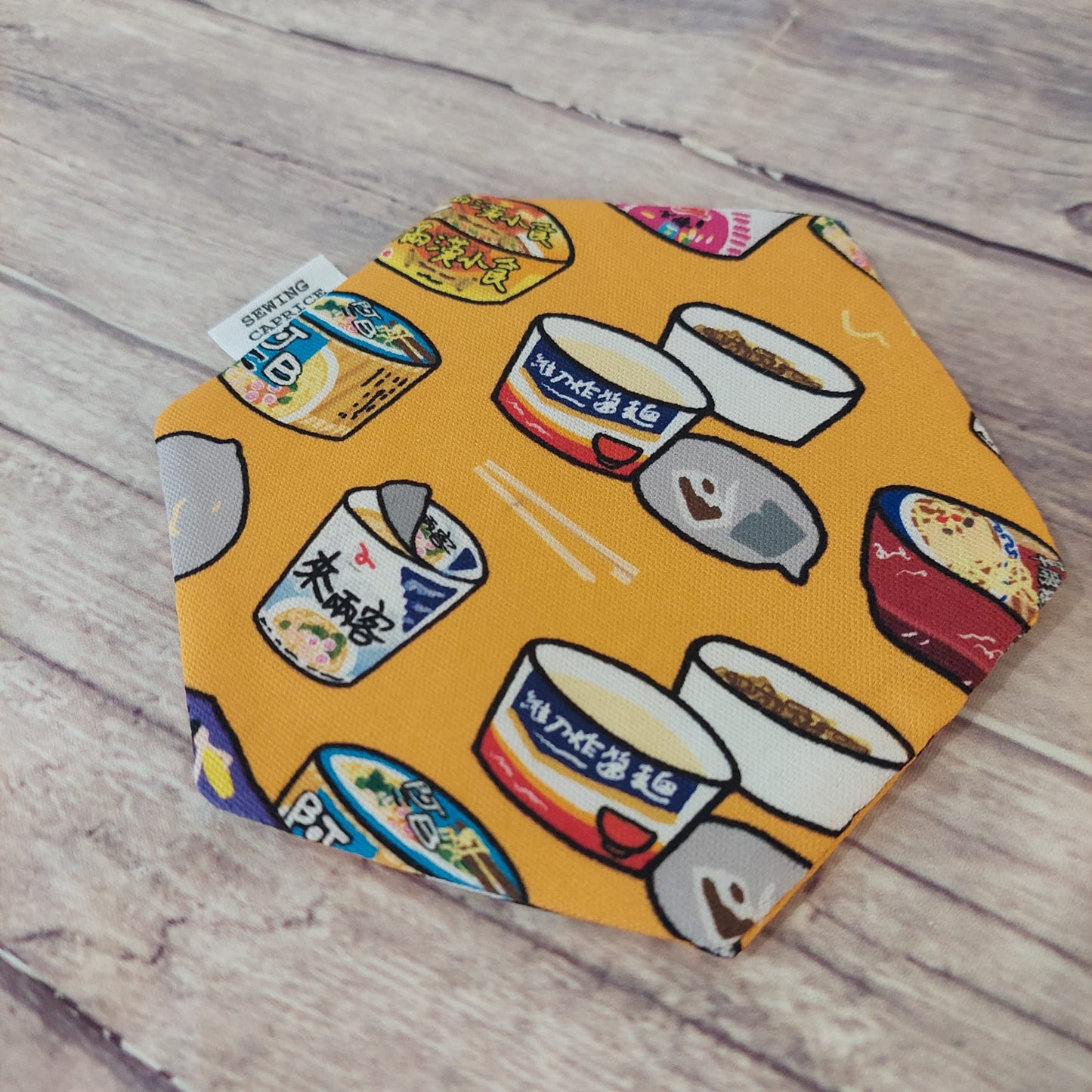 H09 Hexagonal Tea coaster (Set of 2)