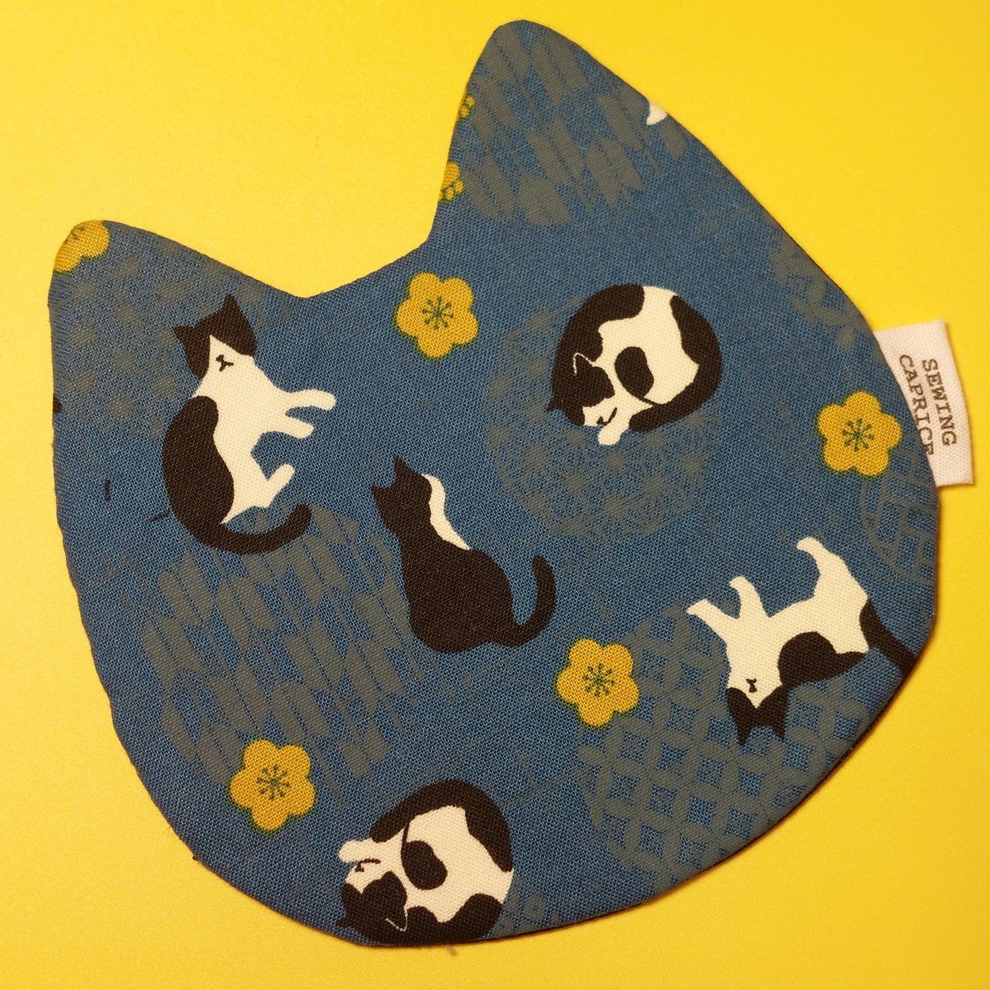 H09 Cat tea coaster (Set of 2)