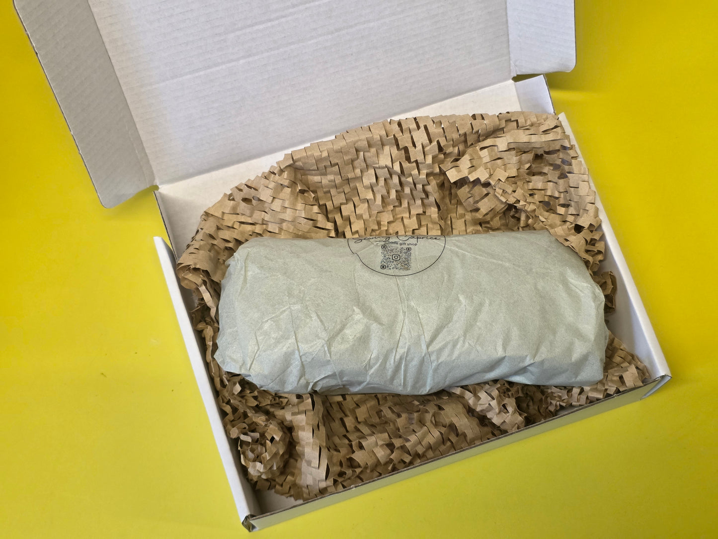 Gift Wrapping Service | Beautifully Wrapped Gifts for Every Occasion