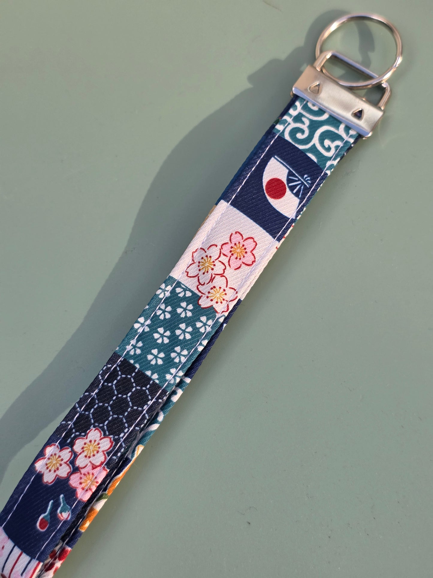 Stylish Wristlet Keychain for Keys & Accessories