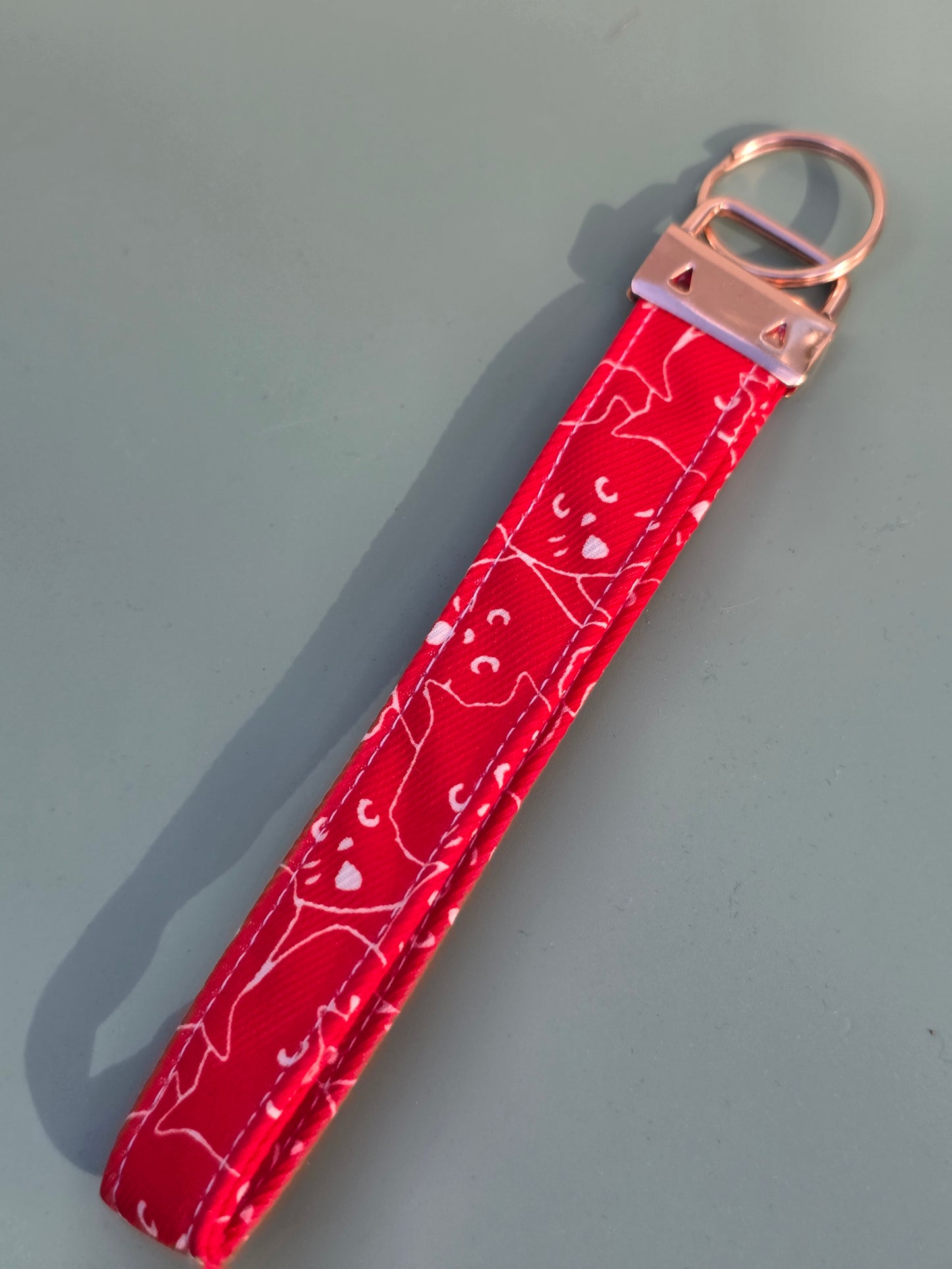 Stylish Wristlet Keychain for Keys & Accessories