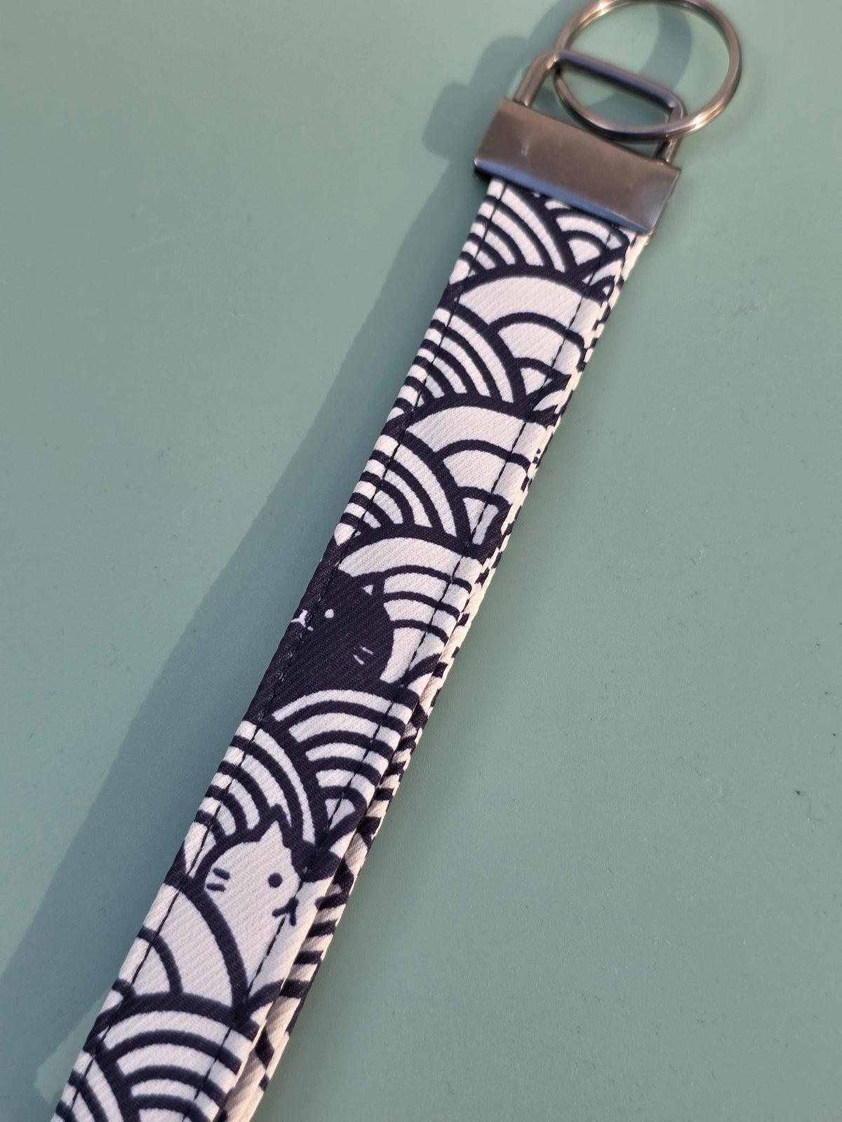 Stylish Wristlet Keychain for Keys & Accessories