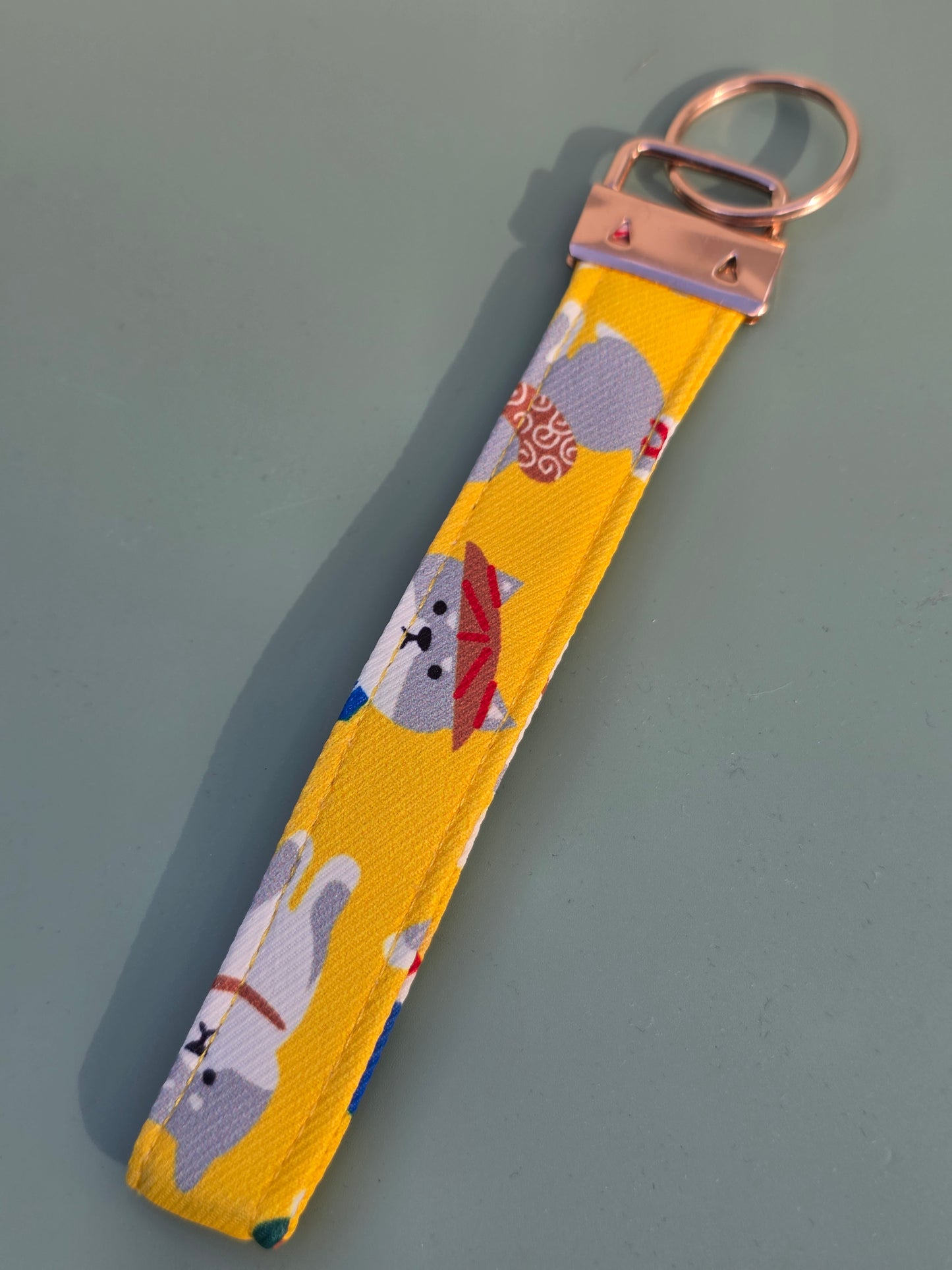 Stylish Wristlet Keychain for Keys & Accessories